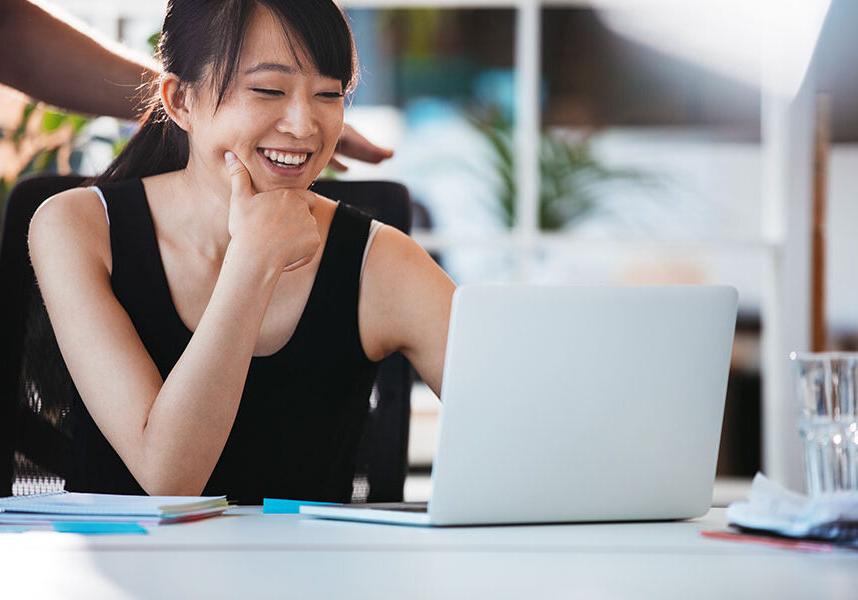 woman-laptop